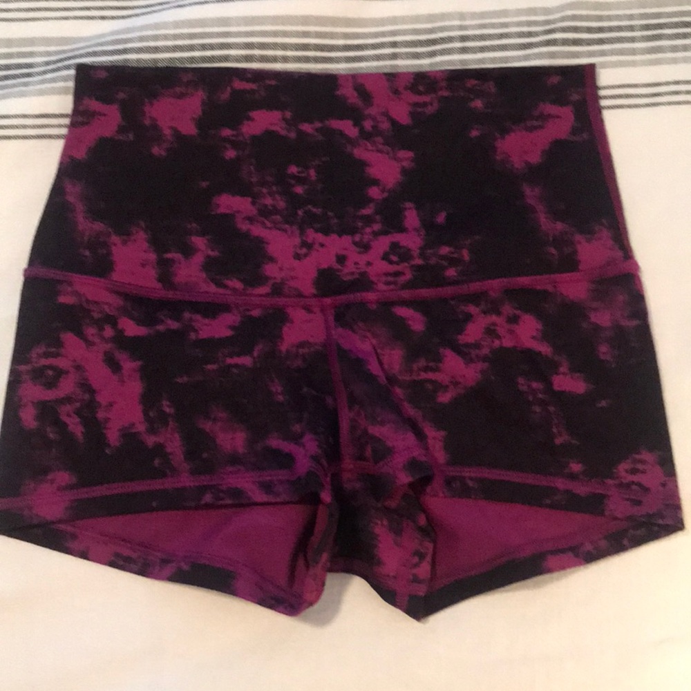 Lululemon boogie short 6